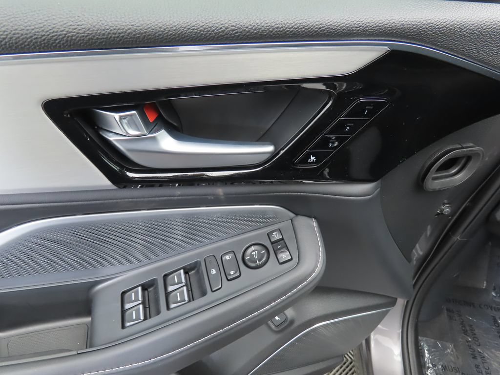 Used 2026 Acura MDX w/ Technology Package FWD image 24