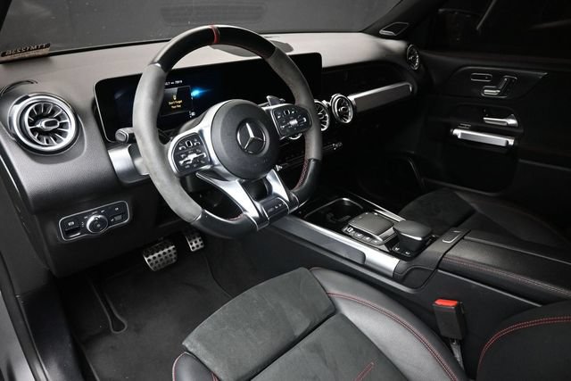 Used 2021 Mercedes-Benz GLB 35 AMG 4MATIC image 5