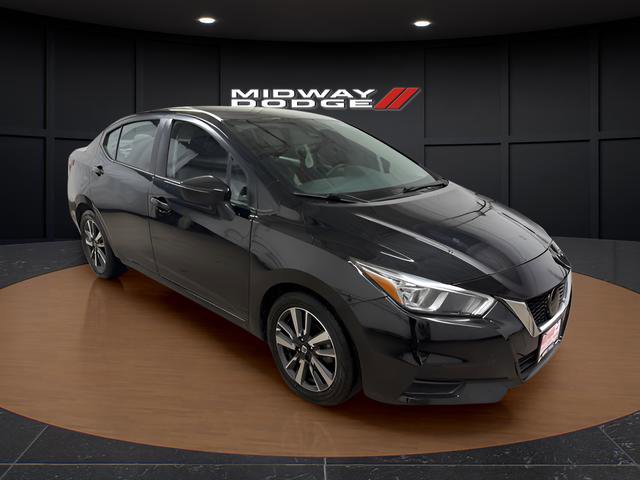 Used 2021 Nissan Versa SV FWD image 1