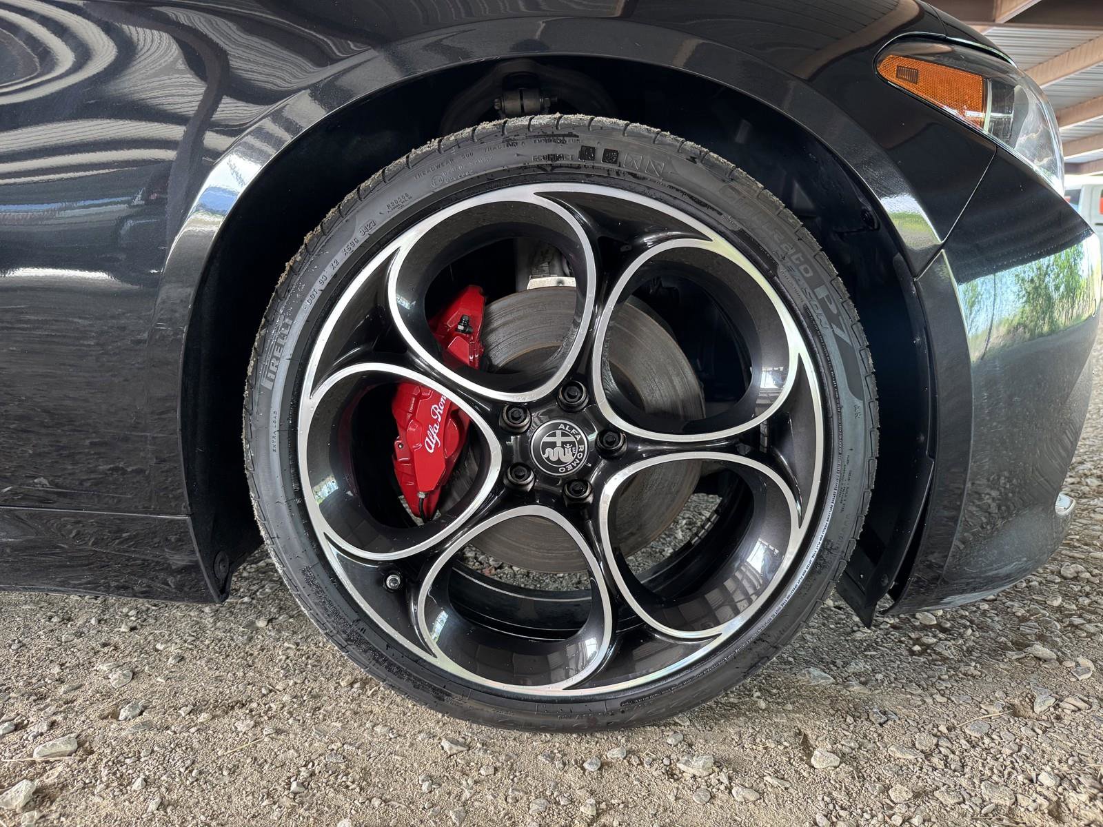 Used 2024 Alfa Romeo Giulia Veloce image 47