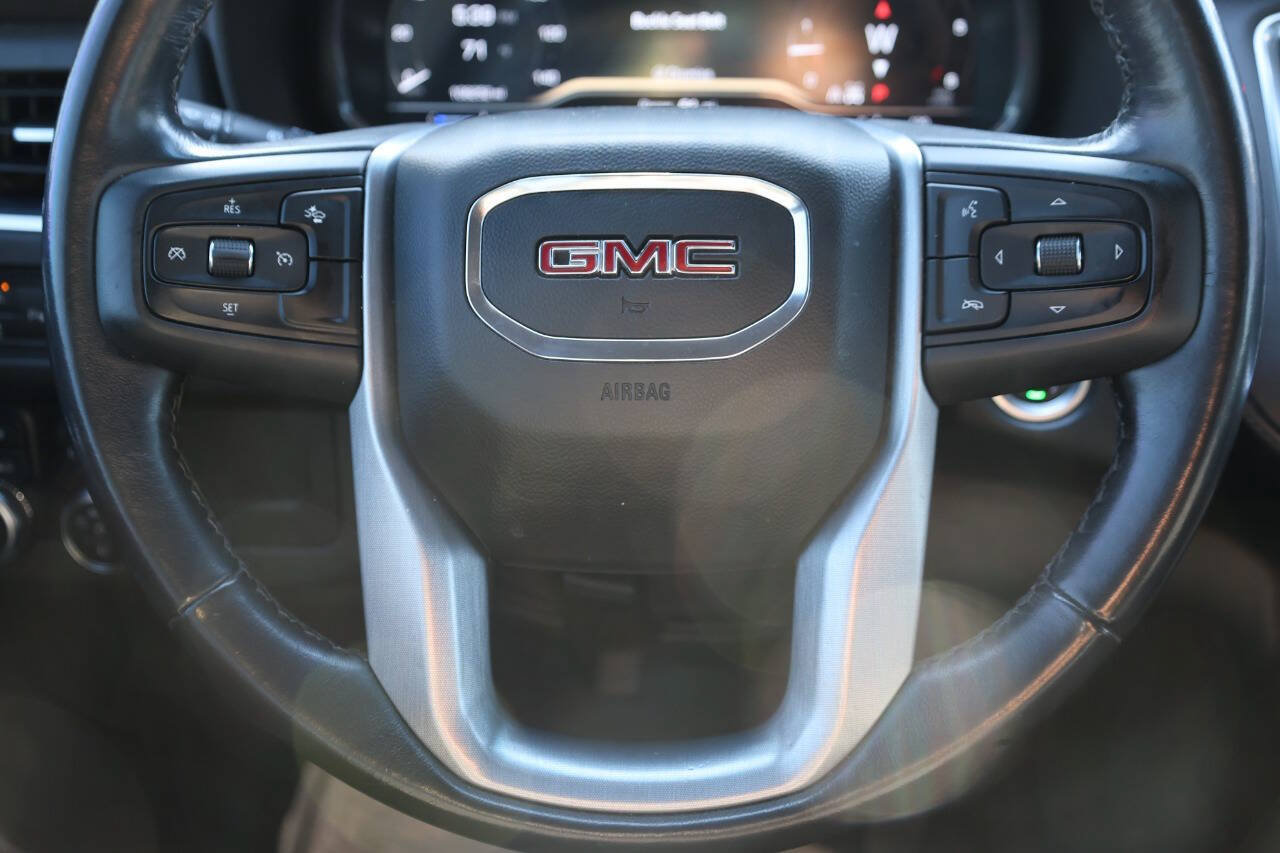 Used 2022 GMC Yukon XL SLE w/ Gmc Pro Safety Plus Package AWD/4WD image 18
