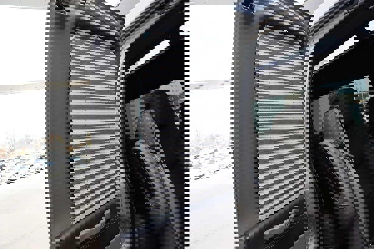 Used 2020 GMC Savana 2500 Extended w/ Enhanced Convenience Package image 48