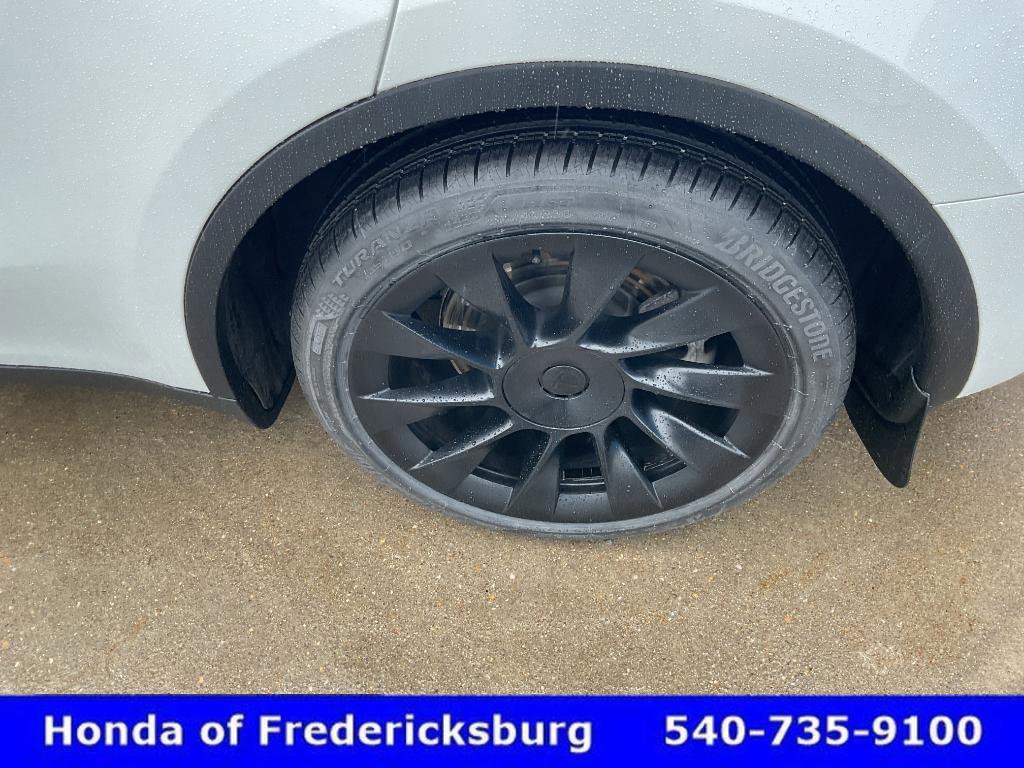 Used 2023 Tesla Model Y Long Range AWD/4WD image 11