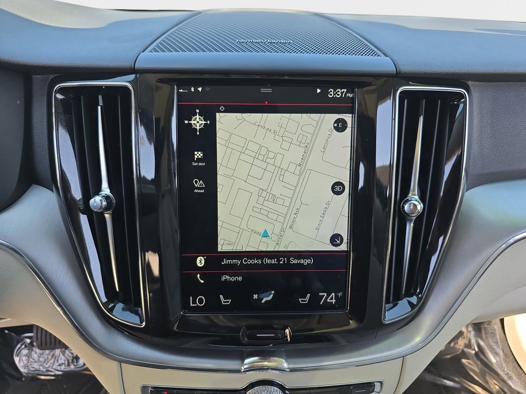 Used 2020 Volvo XC60 T5 Momentum FWD image 25