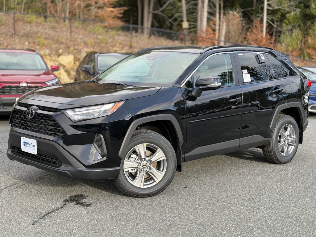 New 2025 Toyota RAV4 XLE w/ Convenience Package image 1