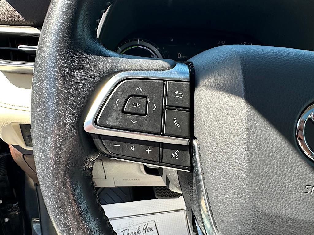 Used 2020 Toyota Highlander Limited AWD/4WD image 26