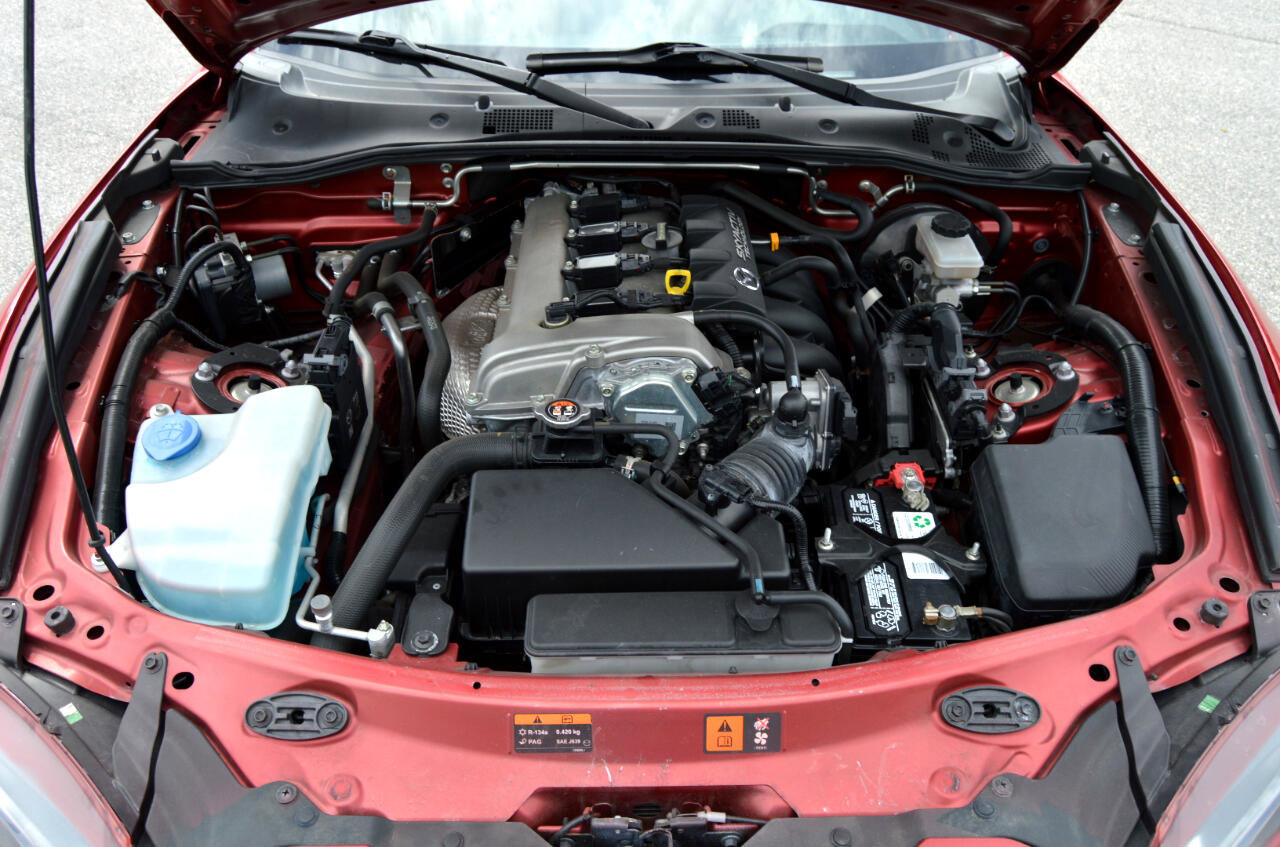 Used 2017 MAZDA MX-5 Miata RF Grand Touring image 13