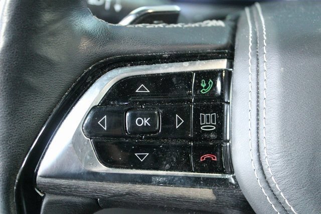 Used 2021 Jeep Grand Cherokee L Overland w/ Advanced Protech Group III AWD/4WD image 16