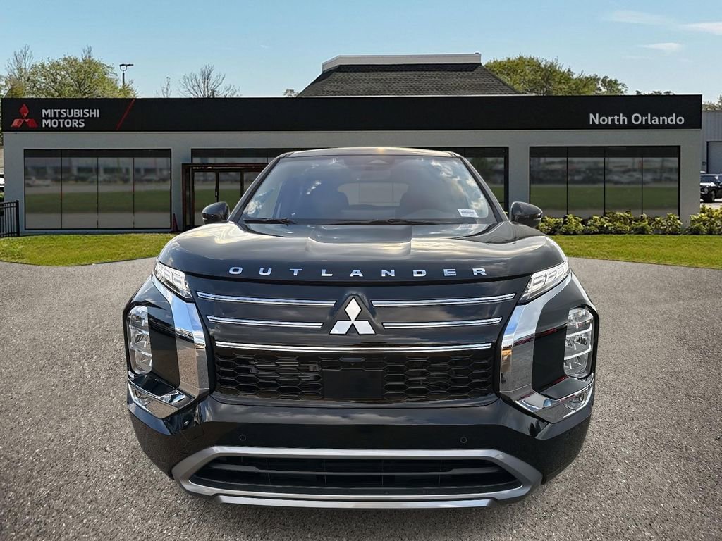 New 2026 Mitsubishi Outlander SE image 8
