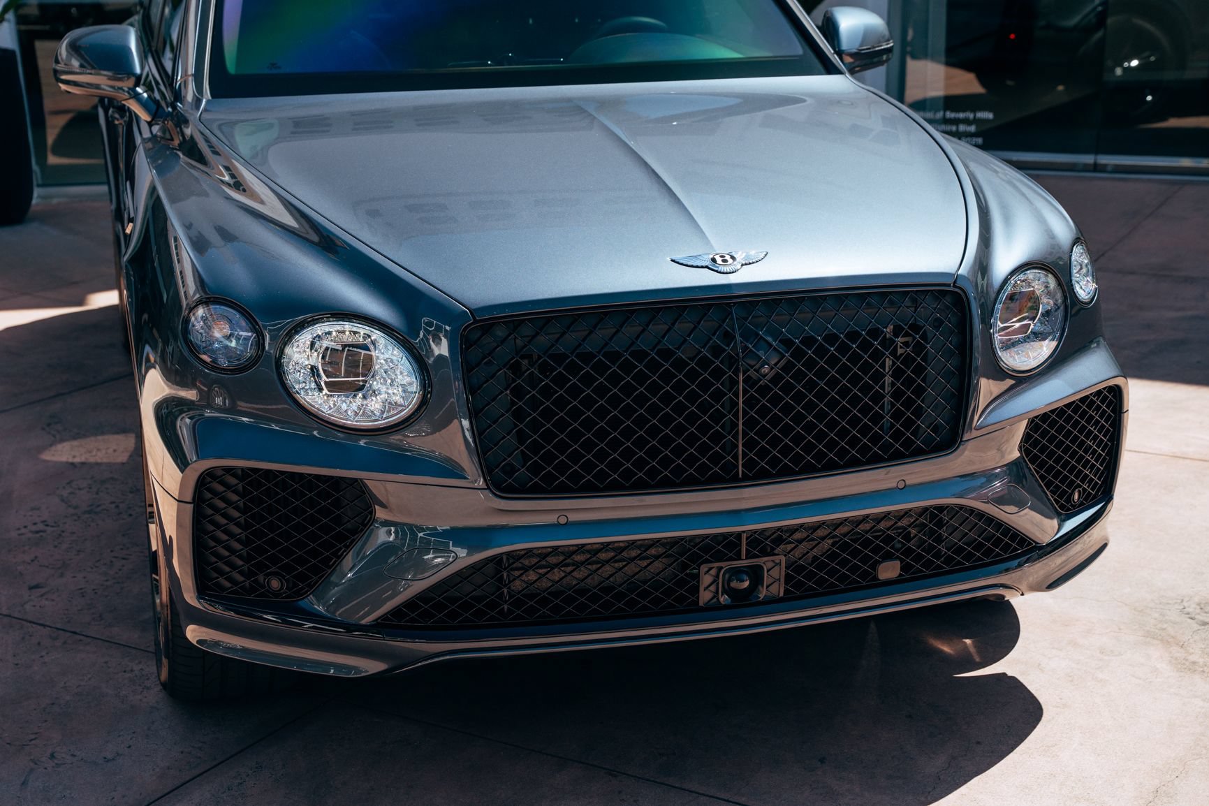 Used 2024 Bentley Bentayga Extended Wheelbase AWD/4WD image 14