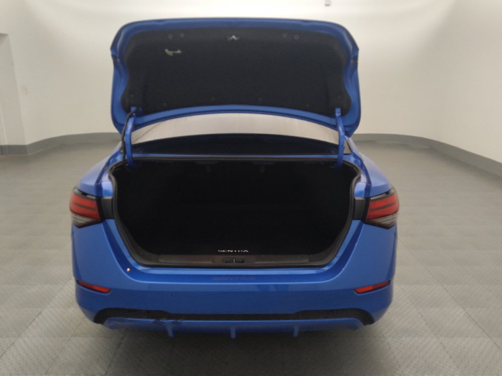 Used 2025 Nissan Sentra SV w/ Trunk Package FWD image 29
