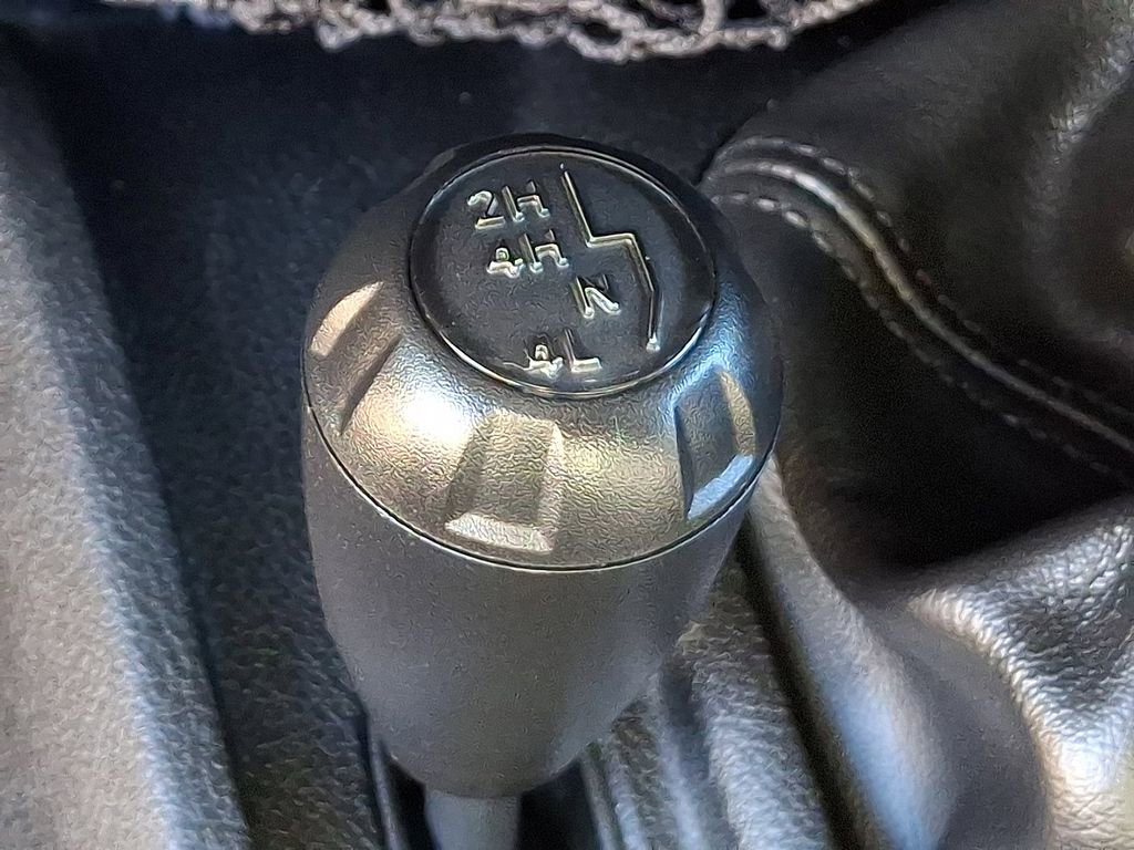 Used 2018 Jeep Wrangler Sport image 20