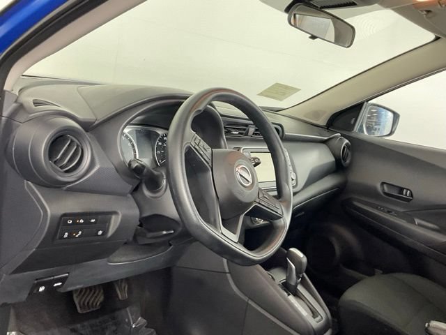 Used 2024 Nissan Kicks S FWD image 12
