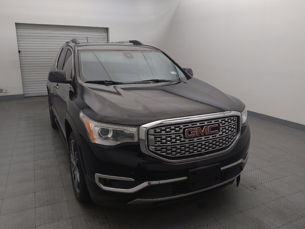 Used 2017 GMC Acadia Denali w/ Technology Package image 14