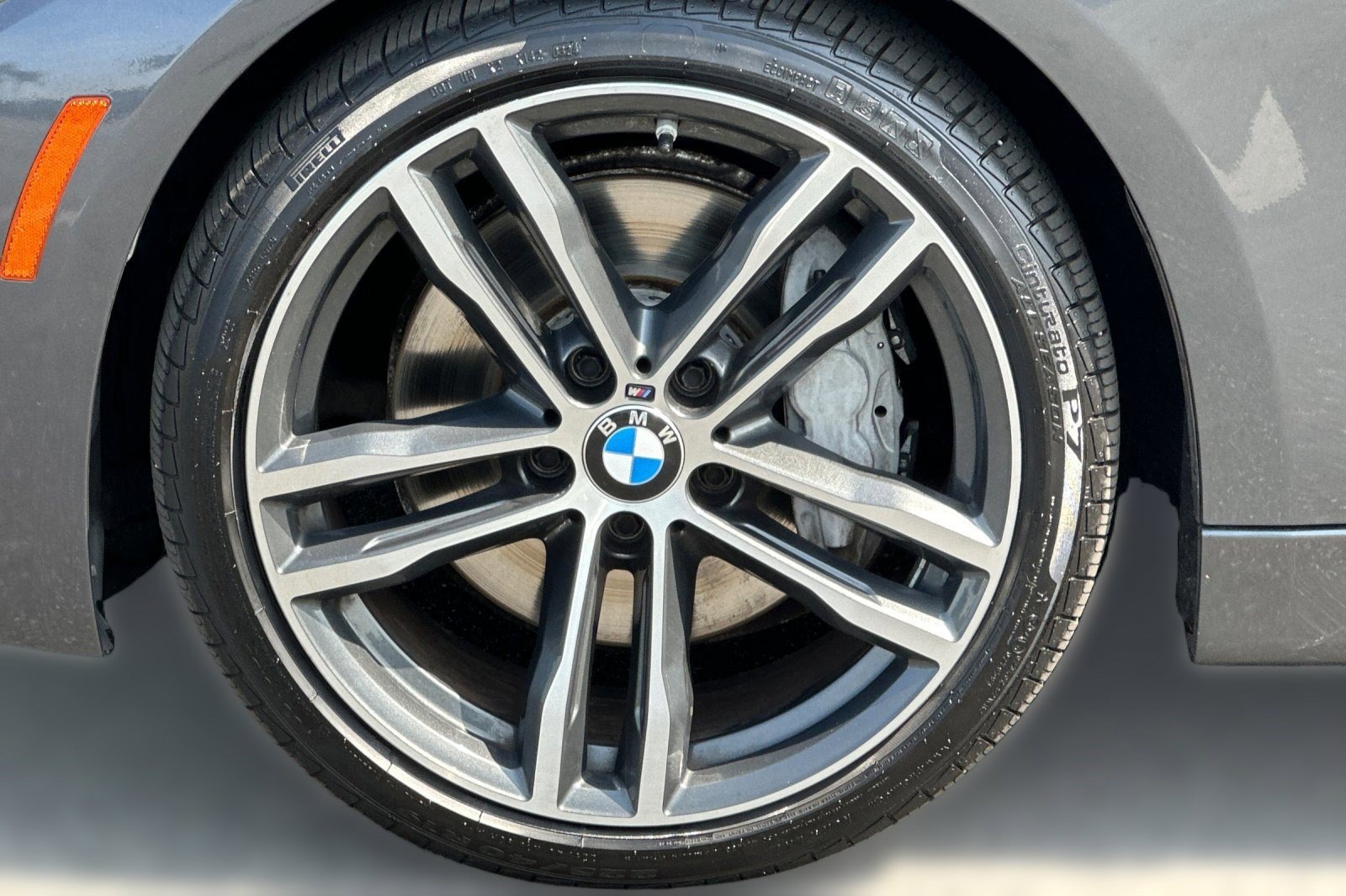 Used 2018 BMW 340i Sedan w/ Premium Package image 11
