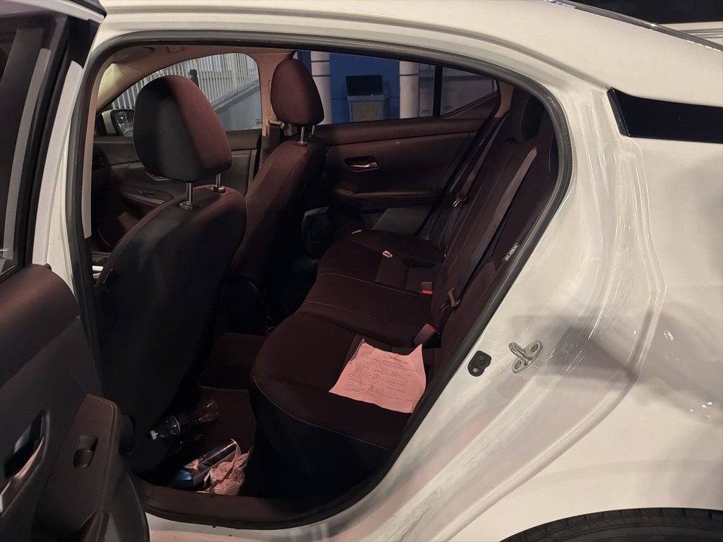 Used 2020 Nissan Sentra SV image 9