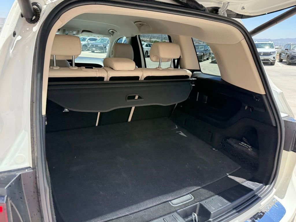 Used 2020 Mercedes-Benz GLB 250 image 11