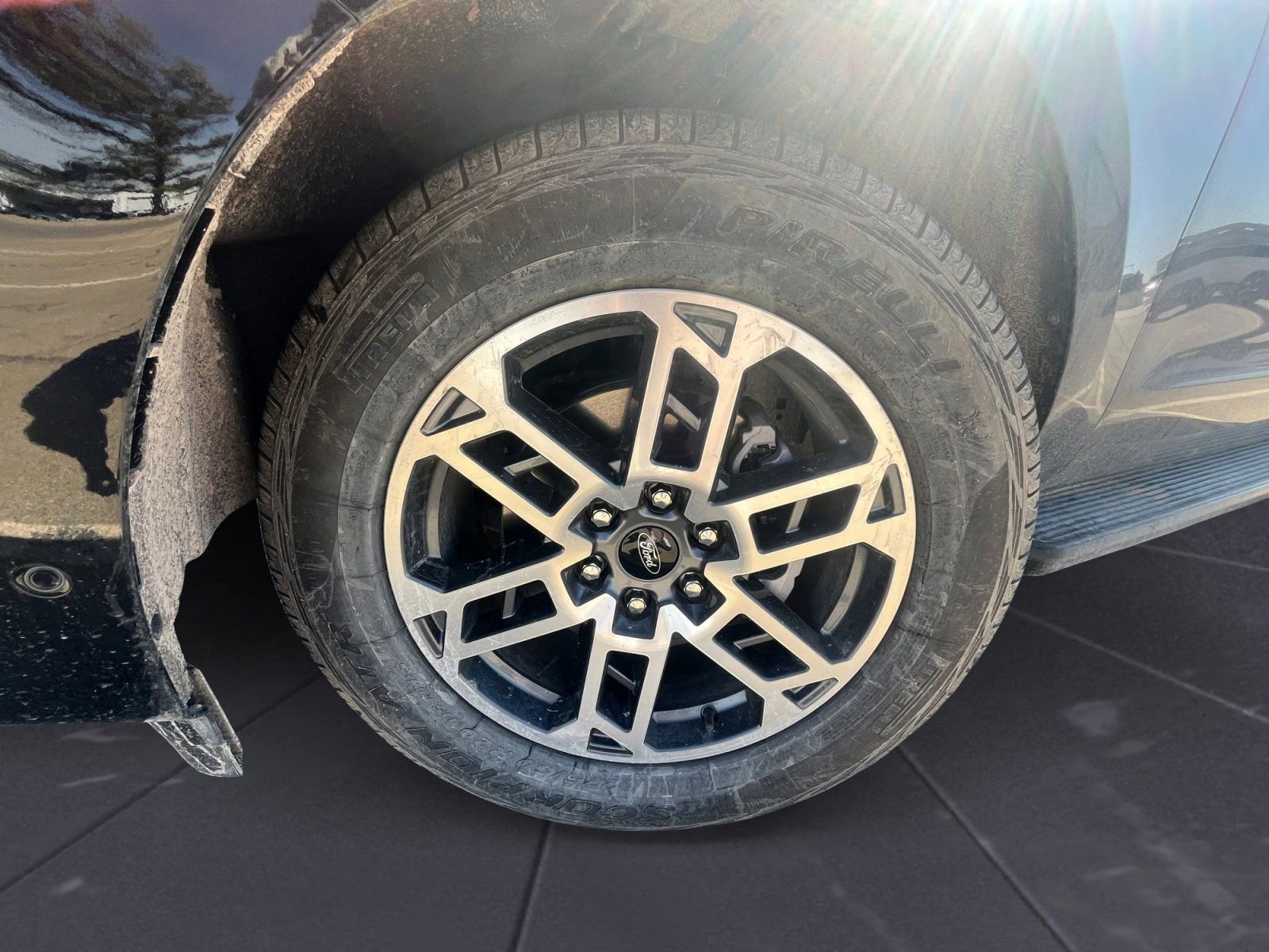 Used 2025 Ford Expedition Active image 9