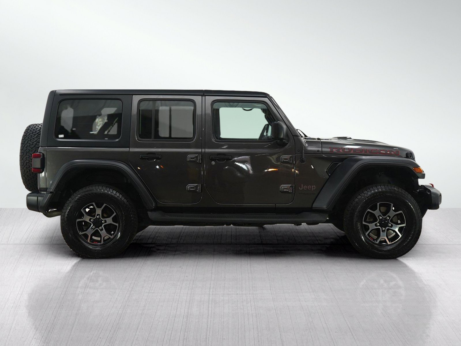 Used 2019 Jeep Wrangler Unlimited Rubicon w/ Dual Top Group AWD/4WD image 6