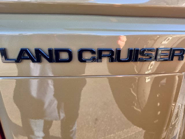 Used 2024 Toyota Land Cruiser w/ Premium Package AWD/4WD image 23