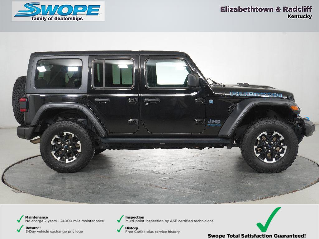 Used 2024 Jeep Wrangler Rubicon image 2