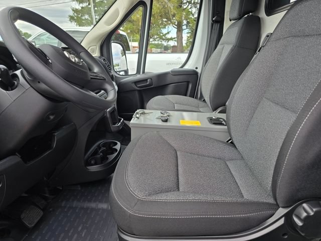 Used 2025 RAM ProMaster 1500 w/ Safety Group FWD image 16