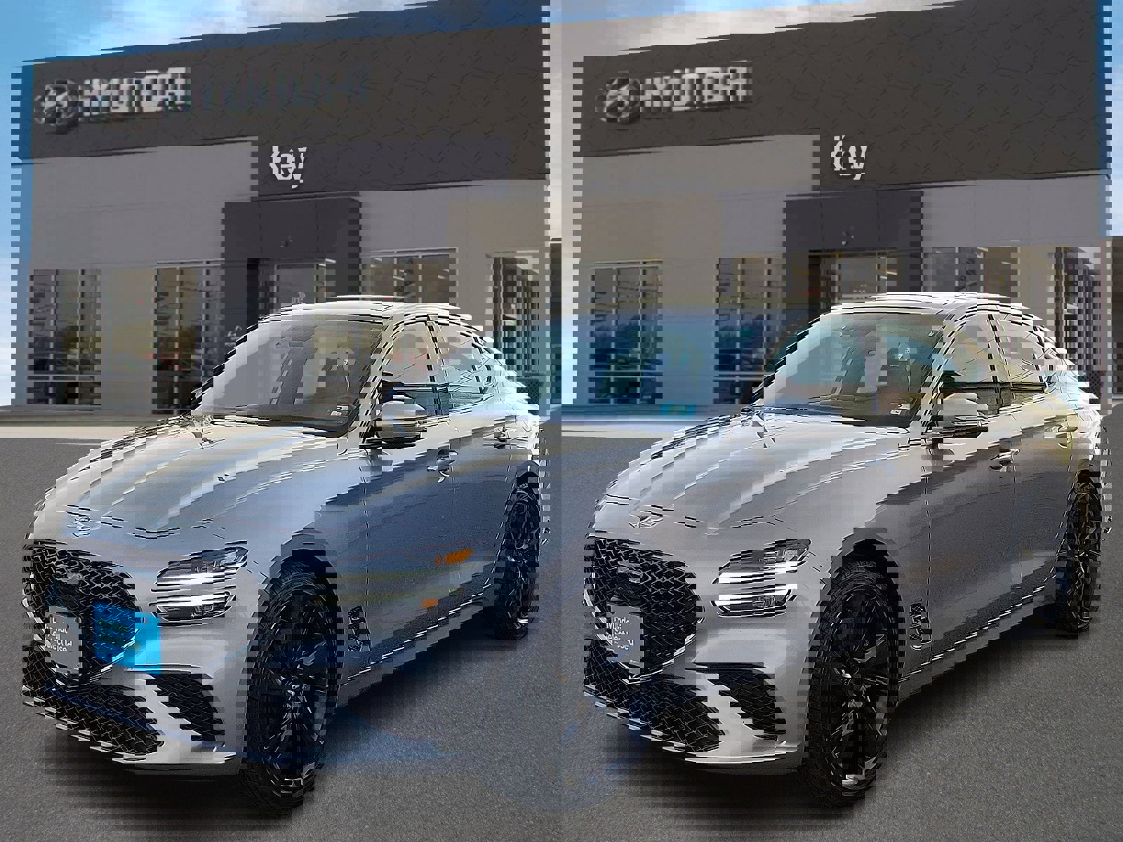 Used 2023 Genesis G70 2.0T w/ Sport Prestige Package image 7