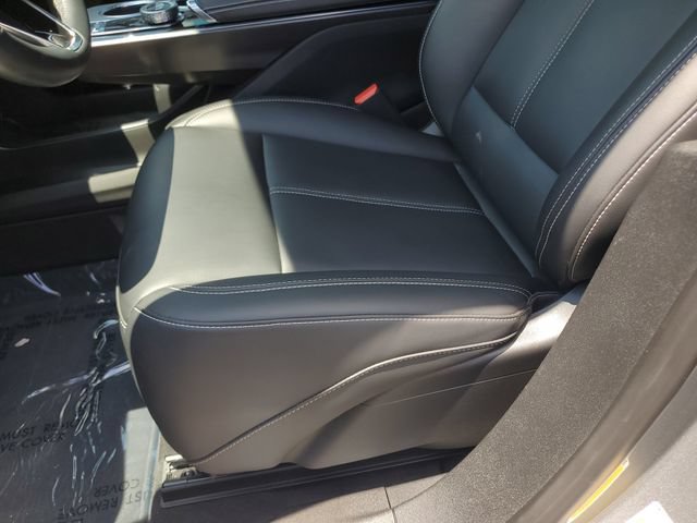Used 2024 Cadillac Lyriq Tech AWD/4WD image 21