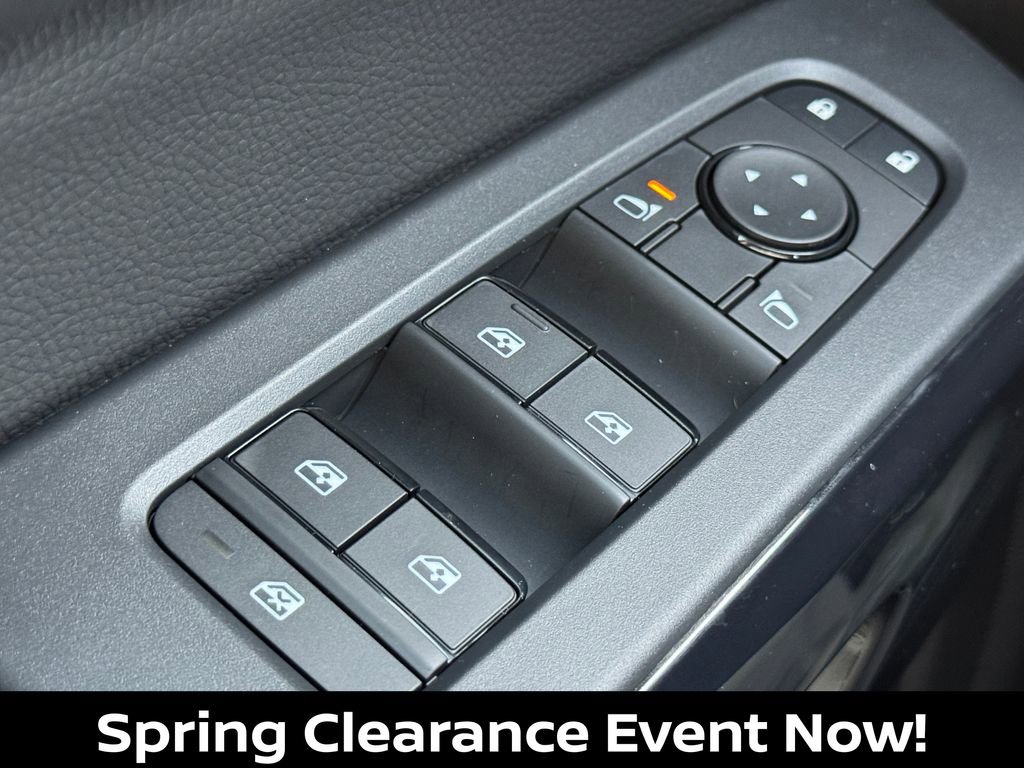 New 2026 Nissan Pathfinder SV image 13