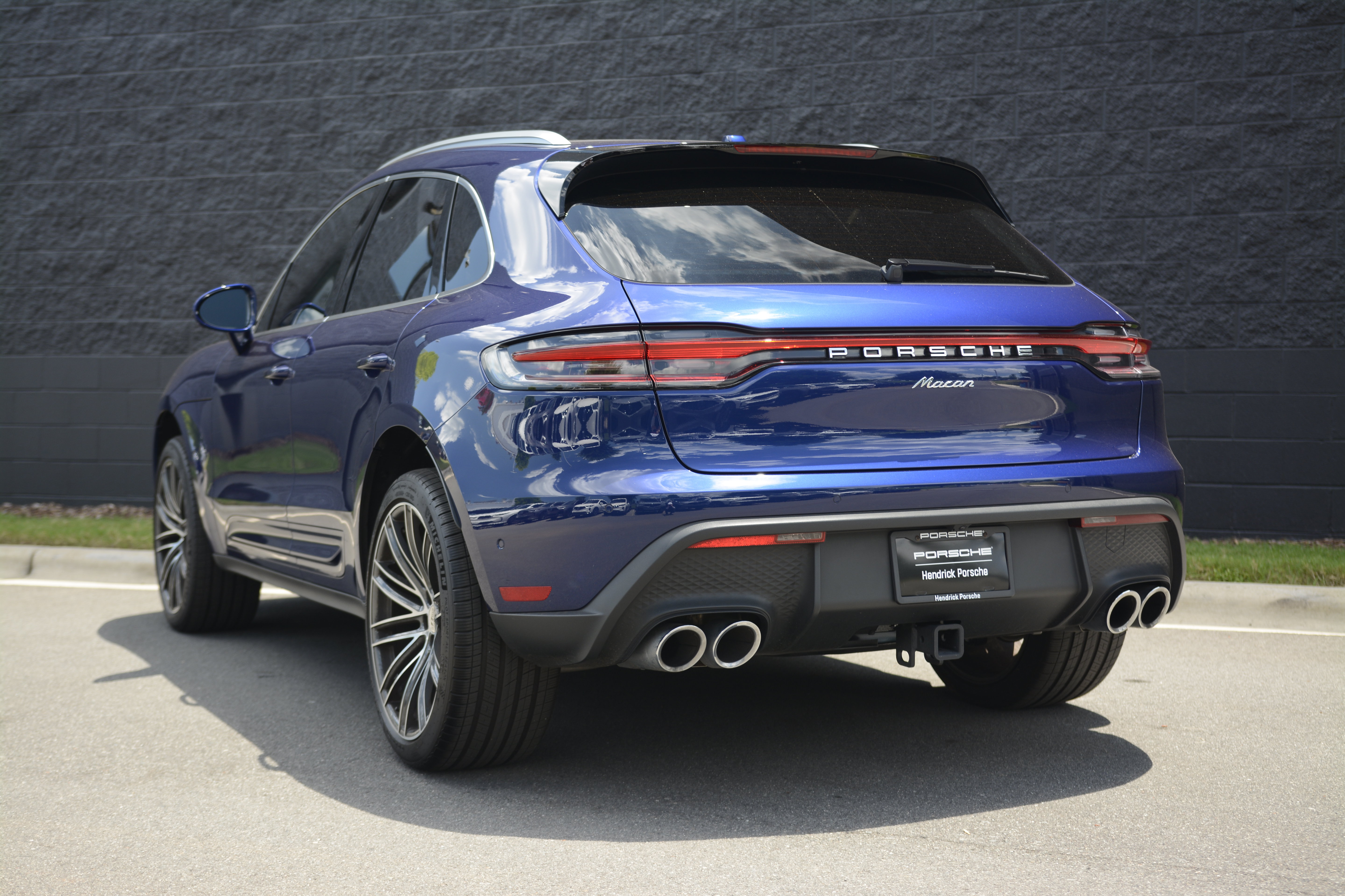 Certified 2026 Porsche Macan AWD/4WD image 55
