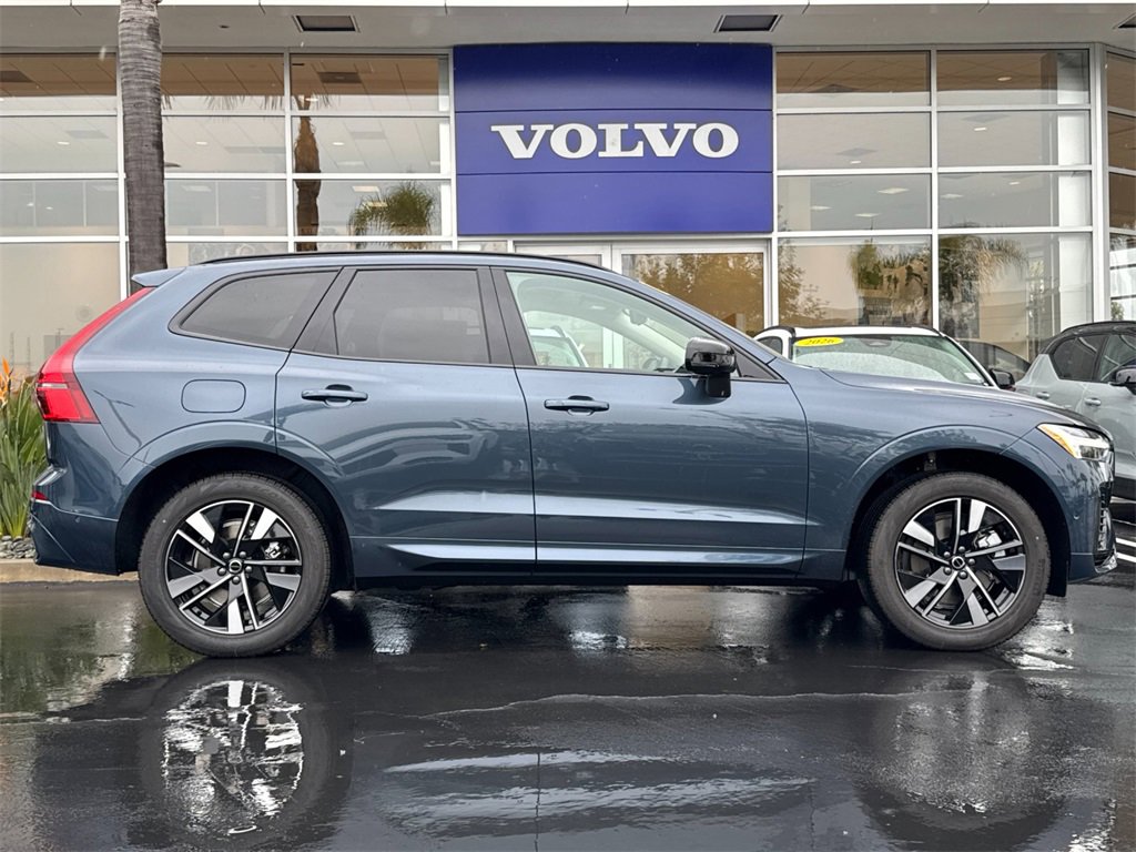 New 2026 Volvo XC60 T8 Plus image 6