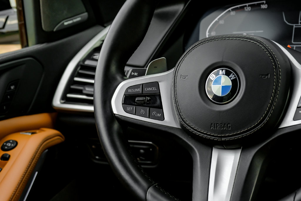 Used 2021 BMW X5 sDrive40i w/ M Sport Package RWD image 21