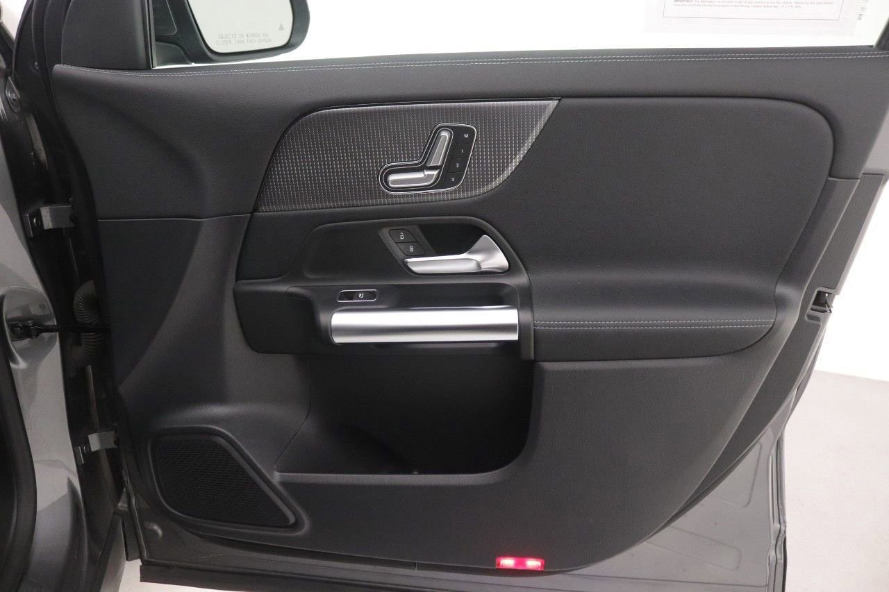 Certified 2023 Mercedes-Benz GLA 250 image 24