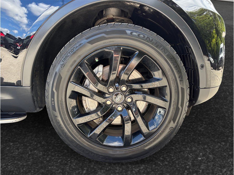 Used 2020 Land Rover Discovery HSE AWD/4WD image 13