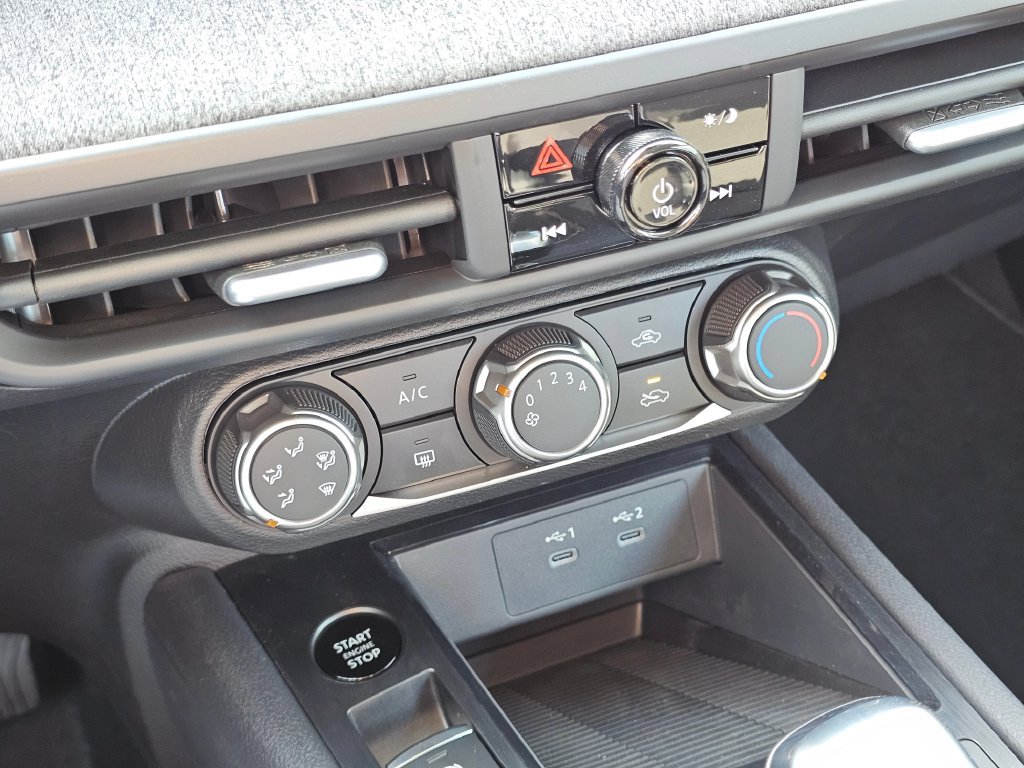 New 2027 Nissan Kicks S FWD image 23