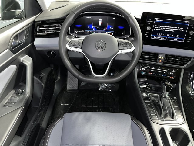 New 2025 Volkswagen Jetta SE image 14