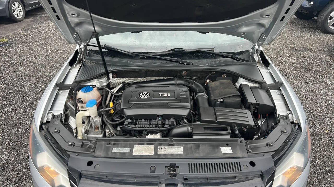 Used 2014 Volkswagen Passat 1.8T S FWD image 14