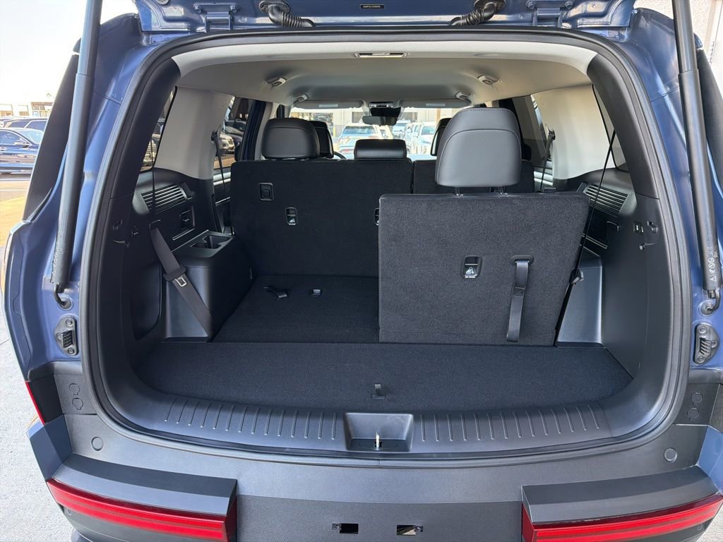 Used 2025 Hyundai Santa Fe SEL image 9