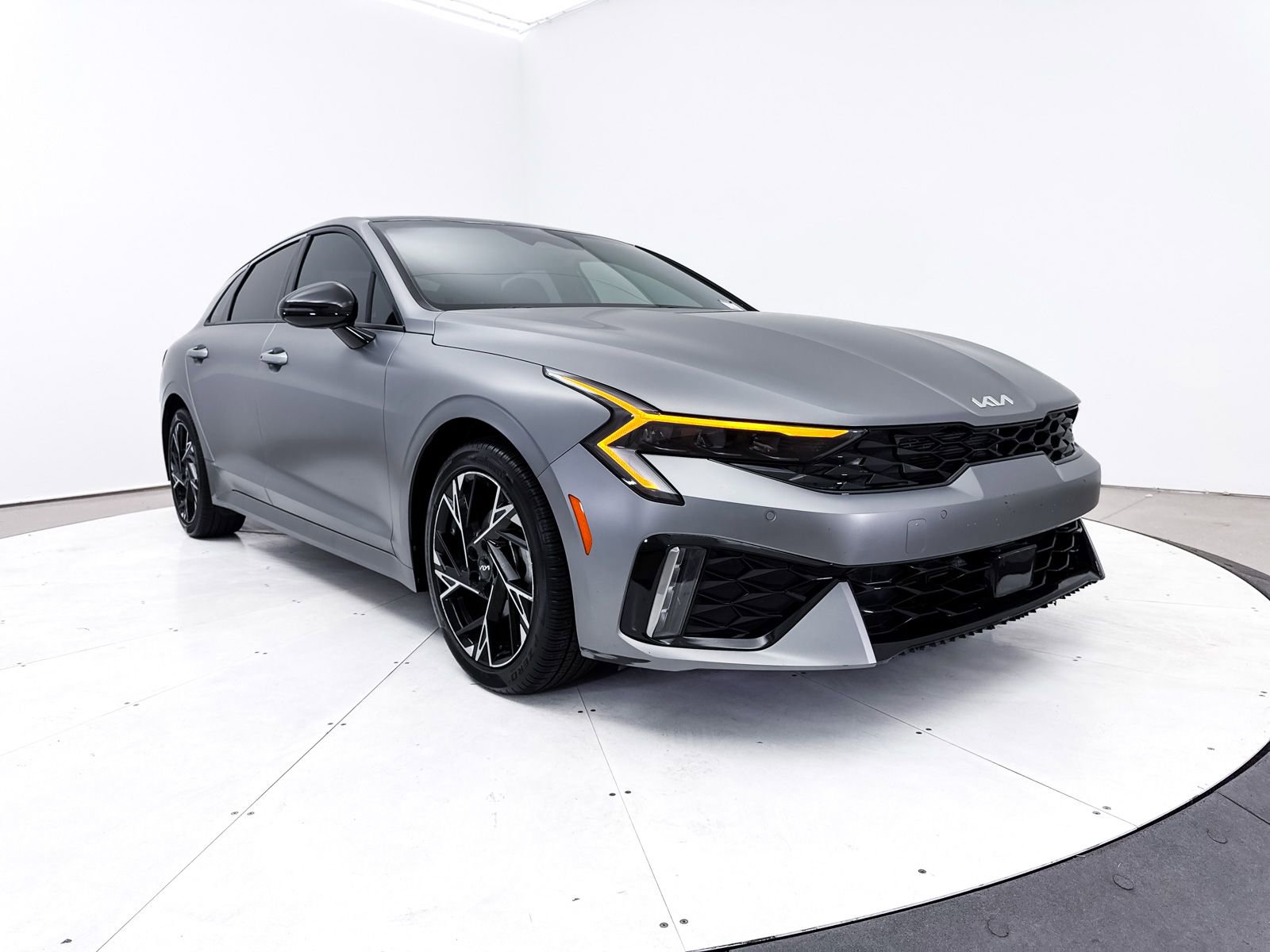 Used 2025 Kia K5 GT-Line w/ GT-Line Premium Package image 14