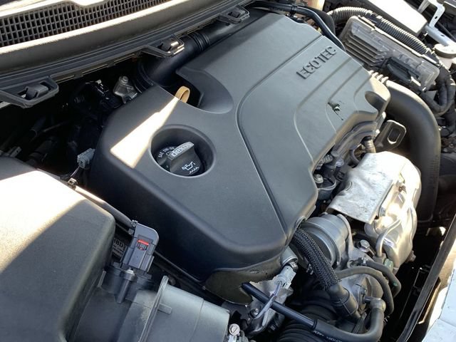 Used 2018 Chevrolet Cruze LT FWD image 16