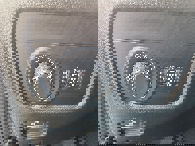 Certified 2023 Jeep Grand Cherokee L Laredo image 26