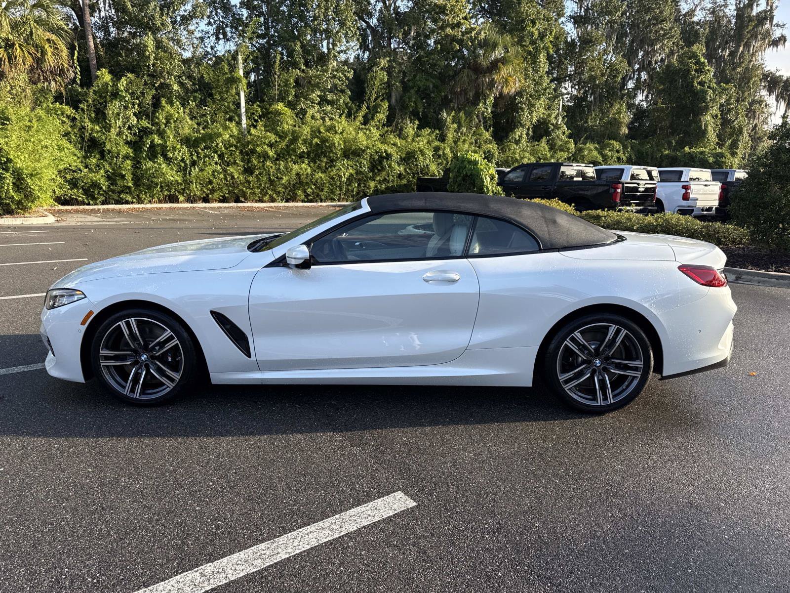Used 2024 BMW 840i Convertible w/ Comfort Seating Package RWD image 6