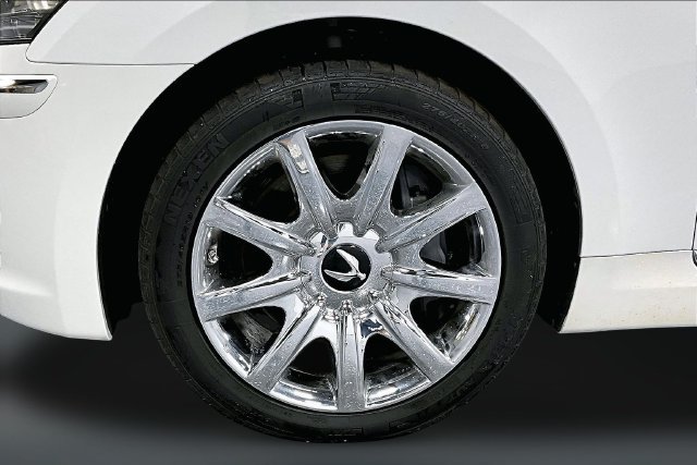 Used 2012 Hyundai Equus Signature RWD image 29