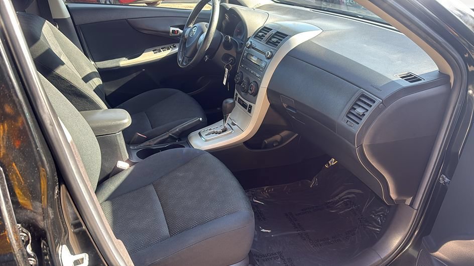 Used 2010 Toyota Corolla S FWD image 13