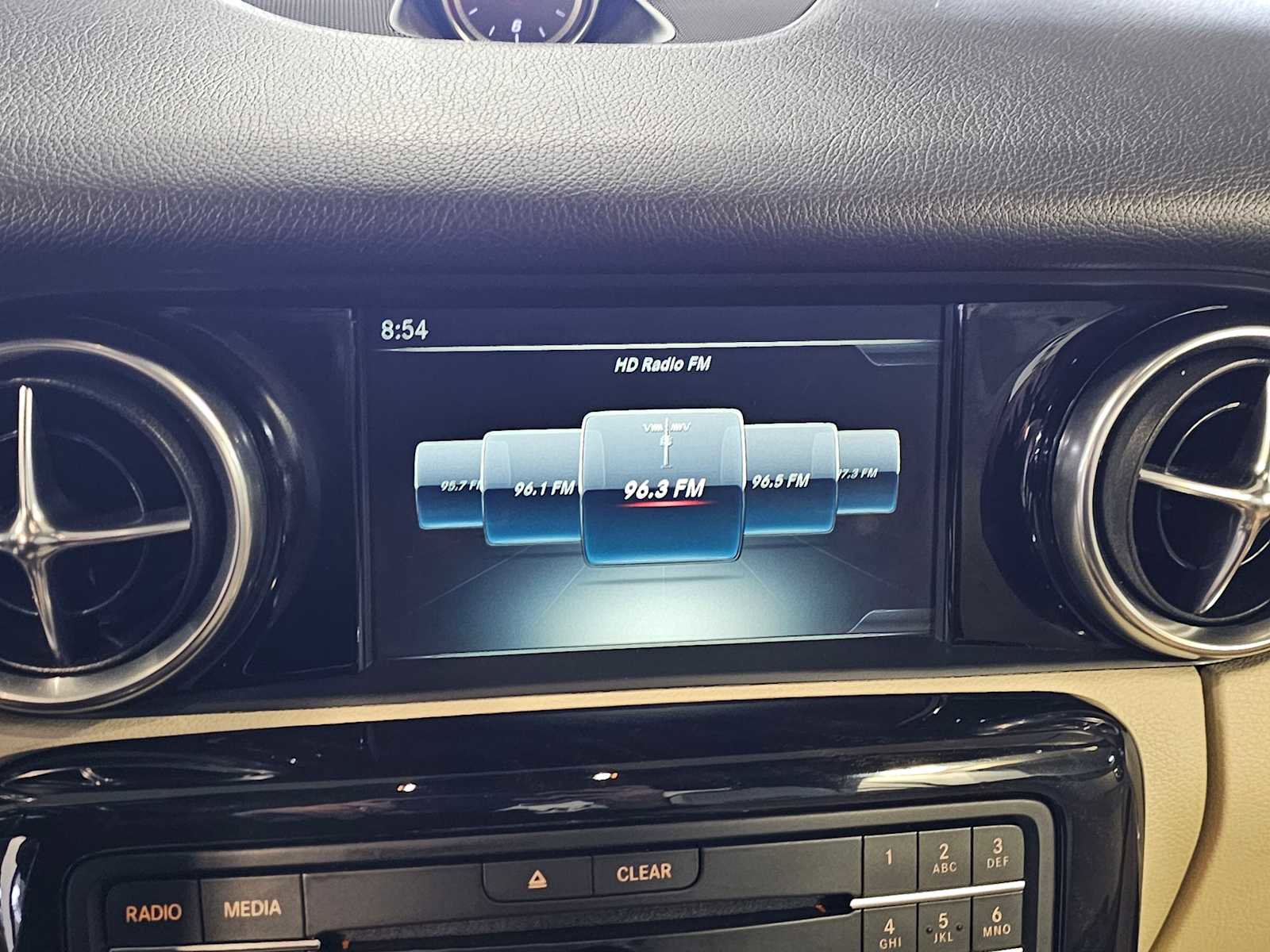 Used 2019 Mercedes-Benz SLC 300 image 14