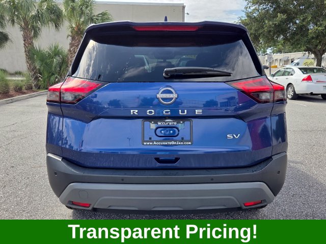 Used 2023 Nissan Rogue SV FWD image 4