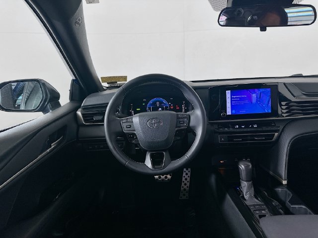 Certified 2025 Toyota Camry SE FWD image 24