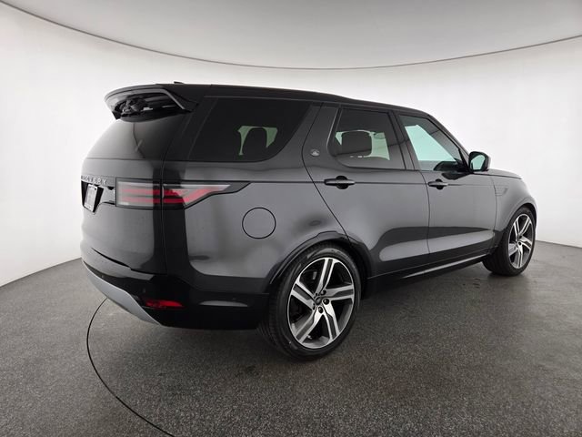 Certified 2023 Land Rover Discovery Metropolitan Edition AWD/4WD image 2