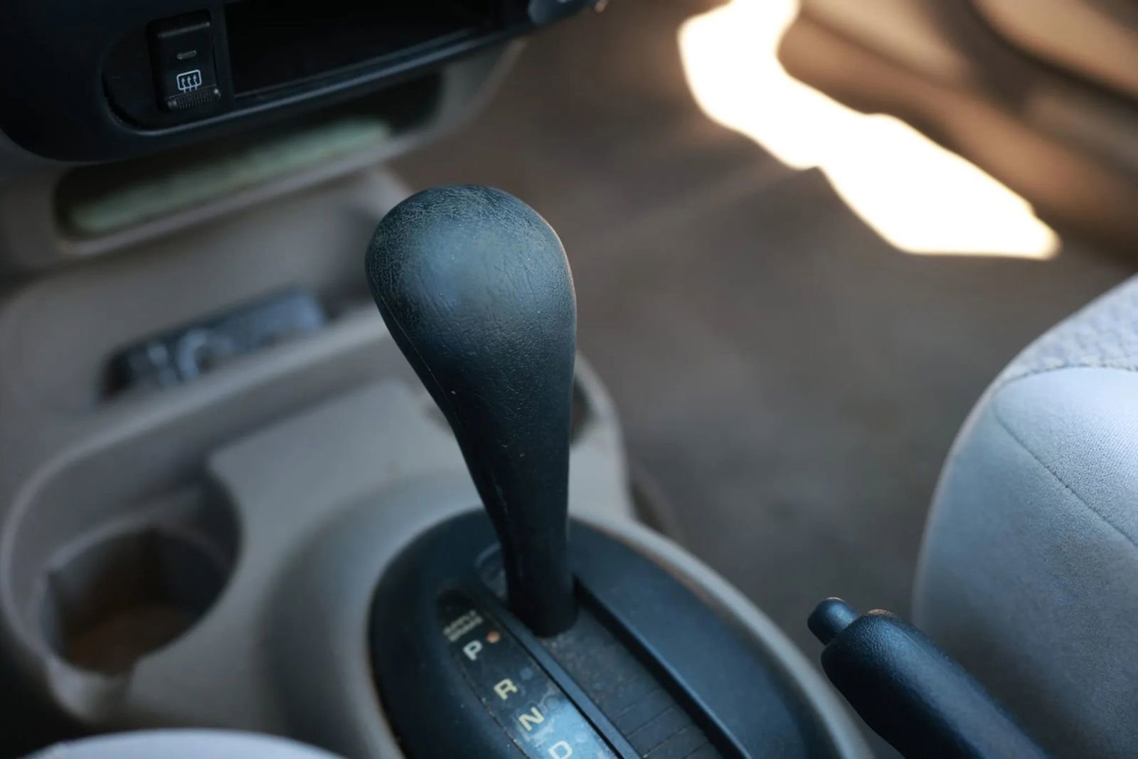 Used 2001 Dodge Neon Highline image 36