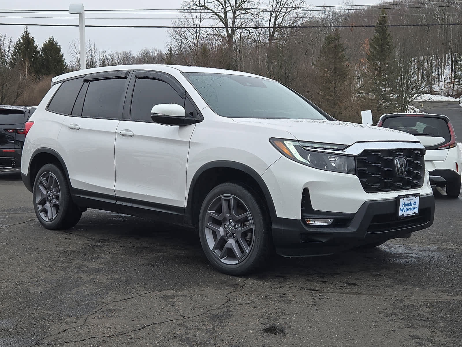 Used 2023 Honda Passport EX-L image 4